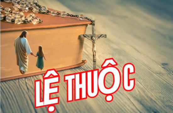 Lệ thuộc...